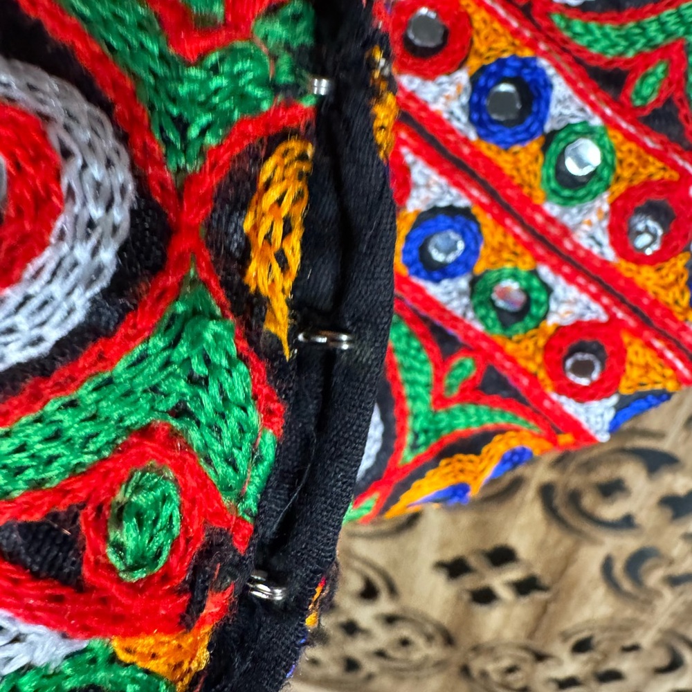 Hand-Stitched Embroidered Women's Crop Top - Picture 6 of 6